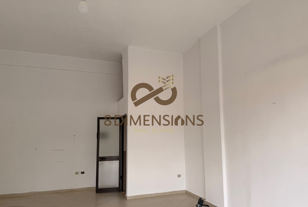 Shop for rent in Yzberisht near Nela pastry shop 3 (D825A-48)