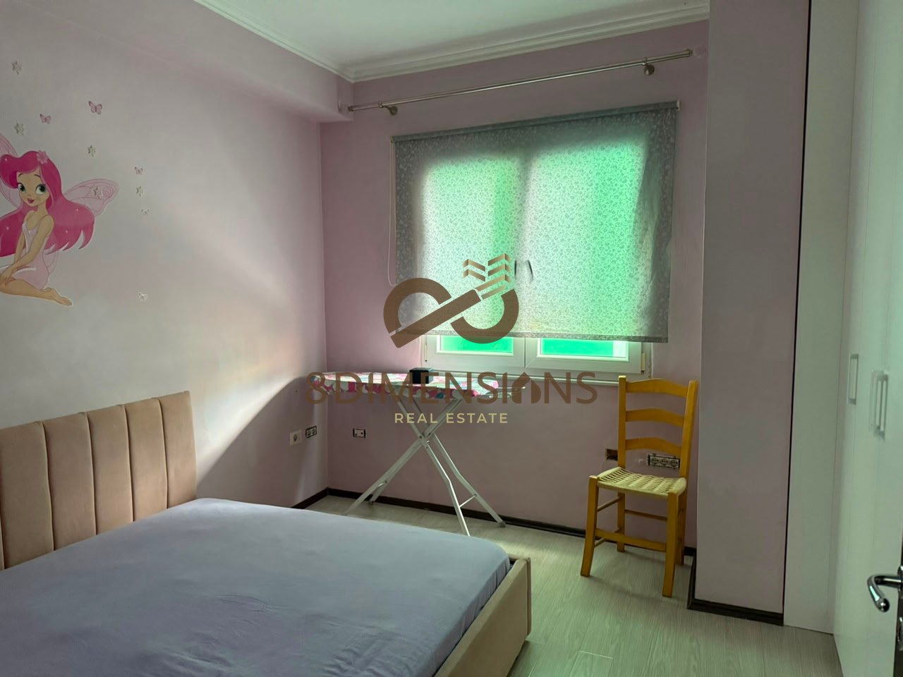 Jepet me qera Apartament 2+1 Komuna e parisit, prane German Computers D8242A-221