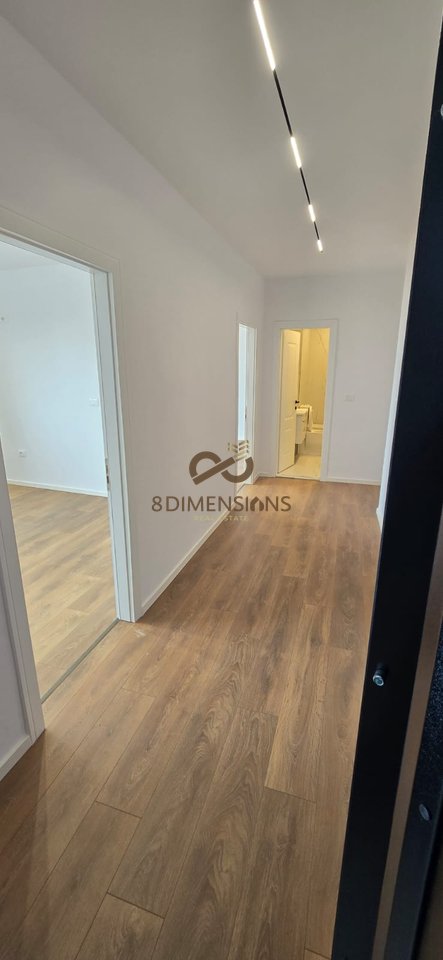 Appartamento 1+1 in vendita in Via Kavaja vicino a Piazza 21  (D8141A-116)