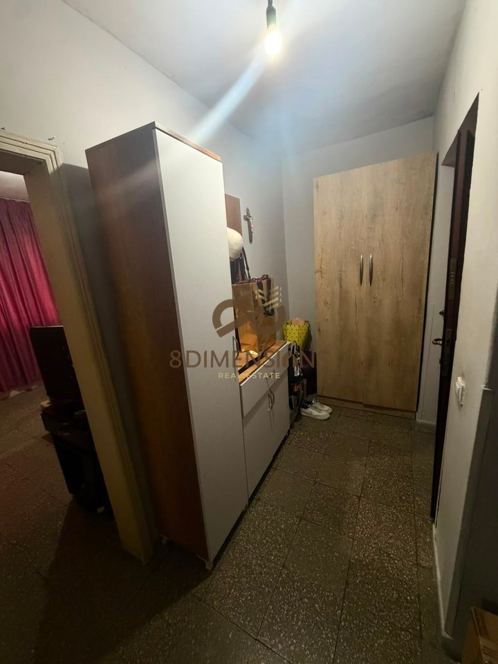 Appartamento 1+1 in vendita in via Myslym Shyri con ipoteca (D8142Z-15)
