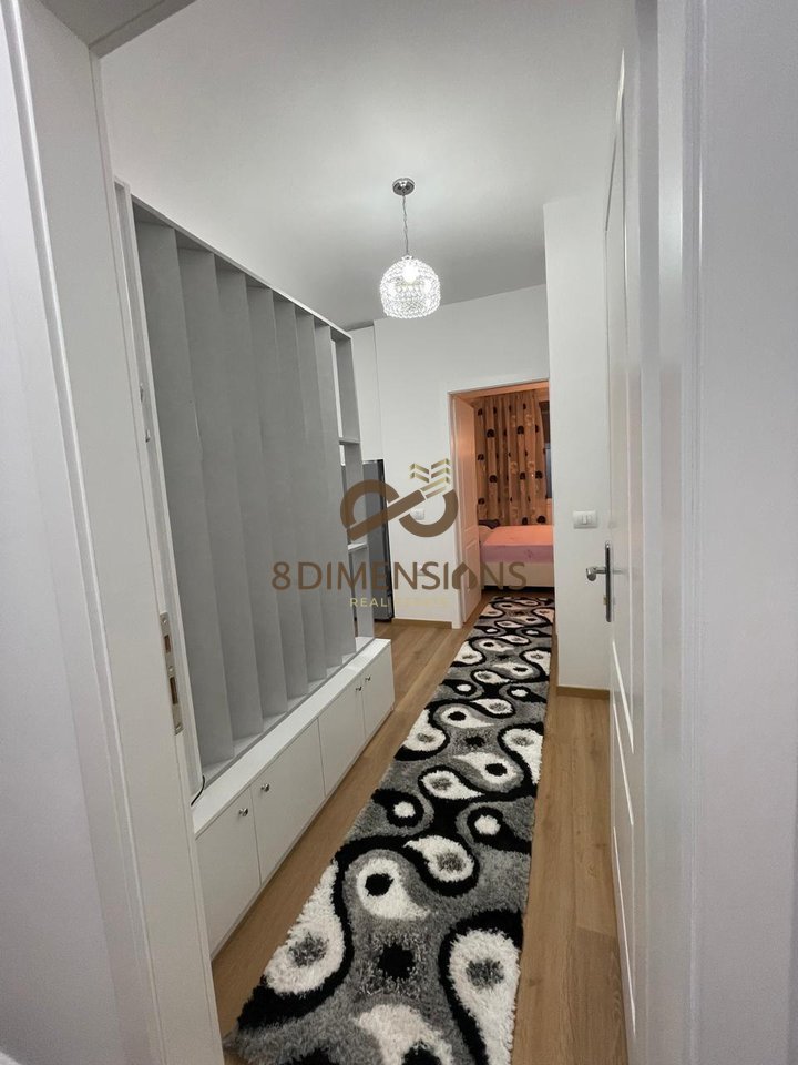Shitet Apartament 1+1 ne Xhamllik prane Venue Club me siperfaqe banimi 48 m2 me hipoteke D8141A-98