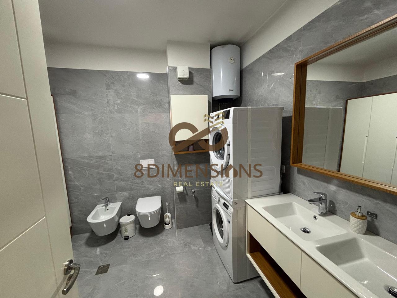 Monolocale in affitto, alle Ville Tedesche, vicino all'Università di Economia di Tirana, superficie 53m2 D8241A-161