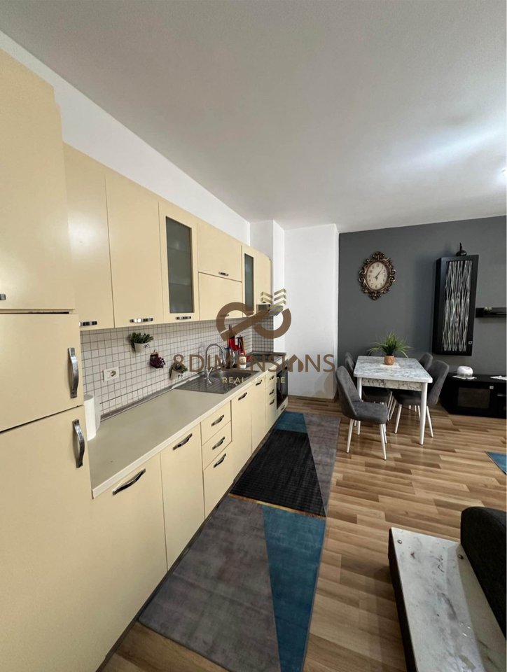 Shitet apartament 1+1 ne Qender te Kamzes D8141A-102