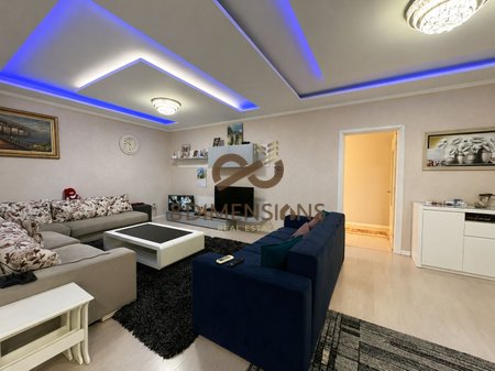 Appartamento 3+1+2 in vendita ad Astir vicino a Top Channel con una superficie costruita di 165 m2  D8143A-28