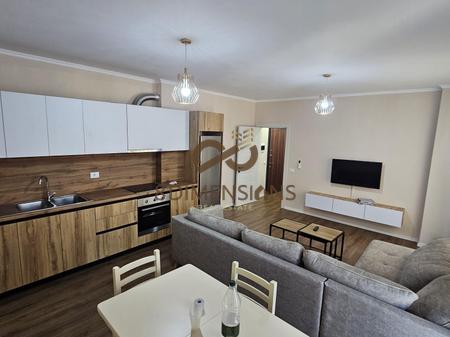 Jepet me qera Apartament 1+1 ne Paskuqan, prane kompleksit Albulena D8241A-172