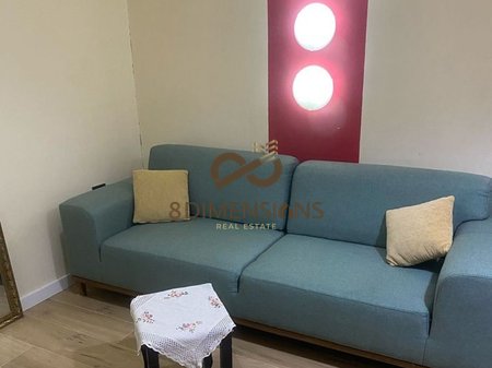 Jepet me qera Apartament 1+1 ne Myslym Shyr, prane Pasticeri Someg D8241Z-52
