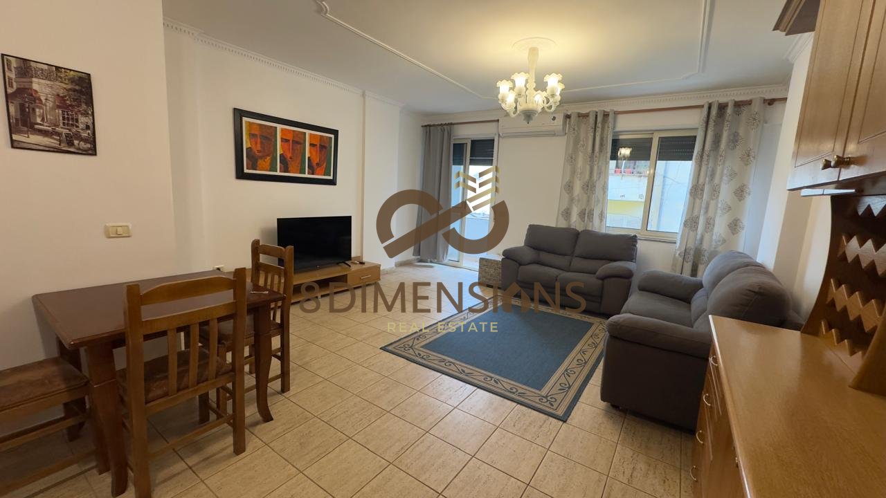 Appartamento 1+1 in affitto, a 2 minuti da Piazza Skenderbej D8241A-166