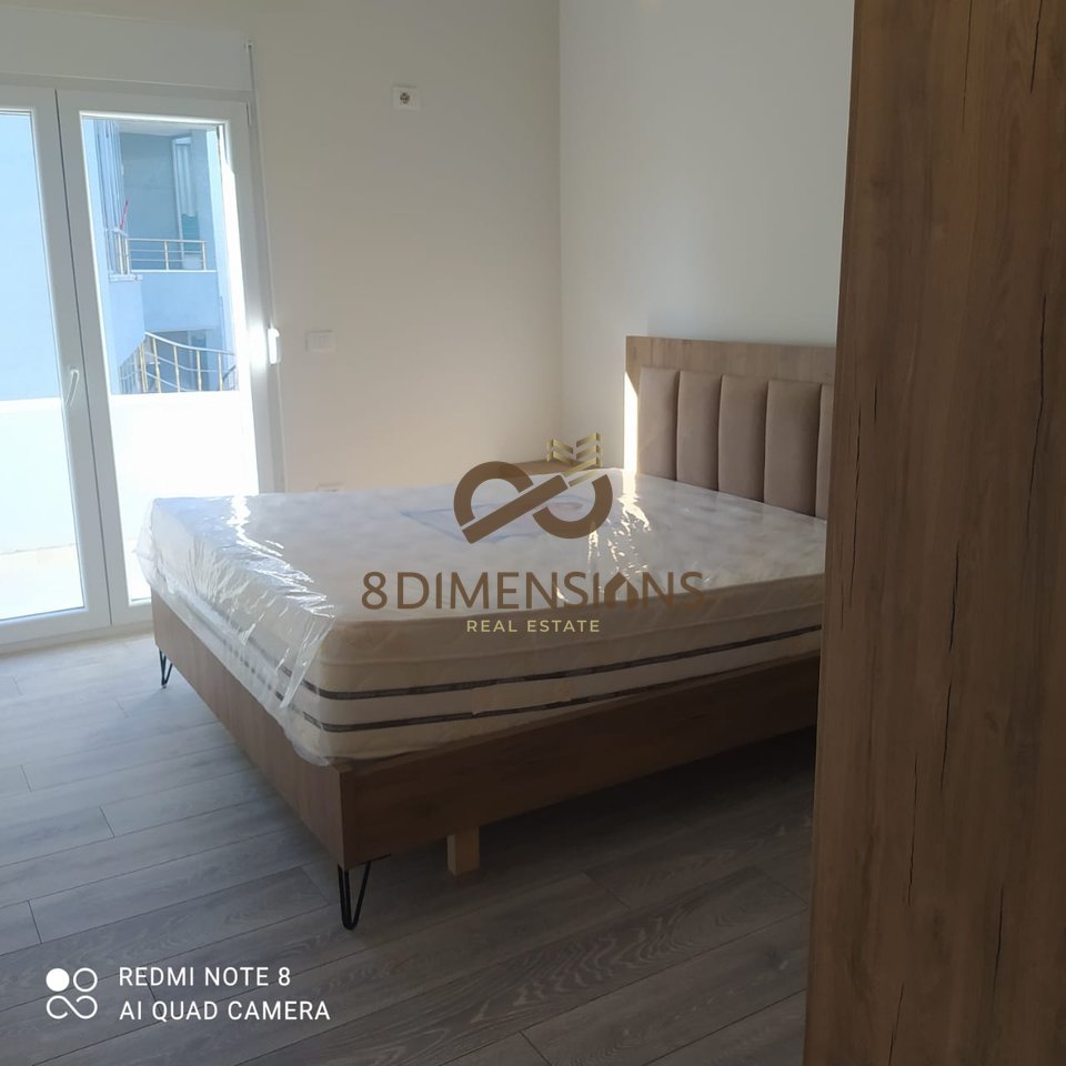 Jepet me qera apartament 1+1 ne Shkoze, shume prane Ish Uzines se Autotraktoreve (D8241A-167)
