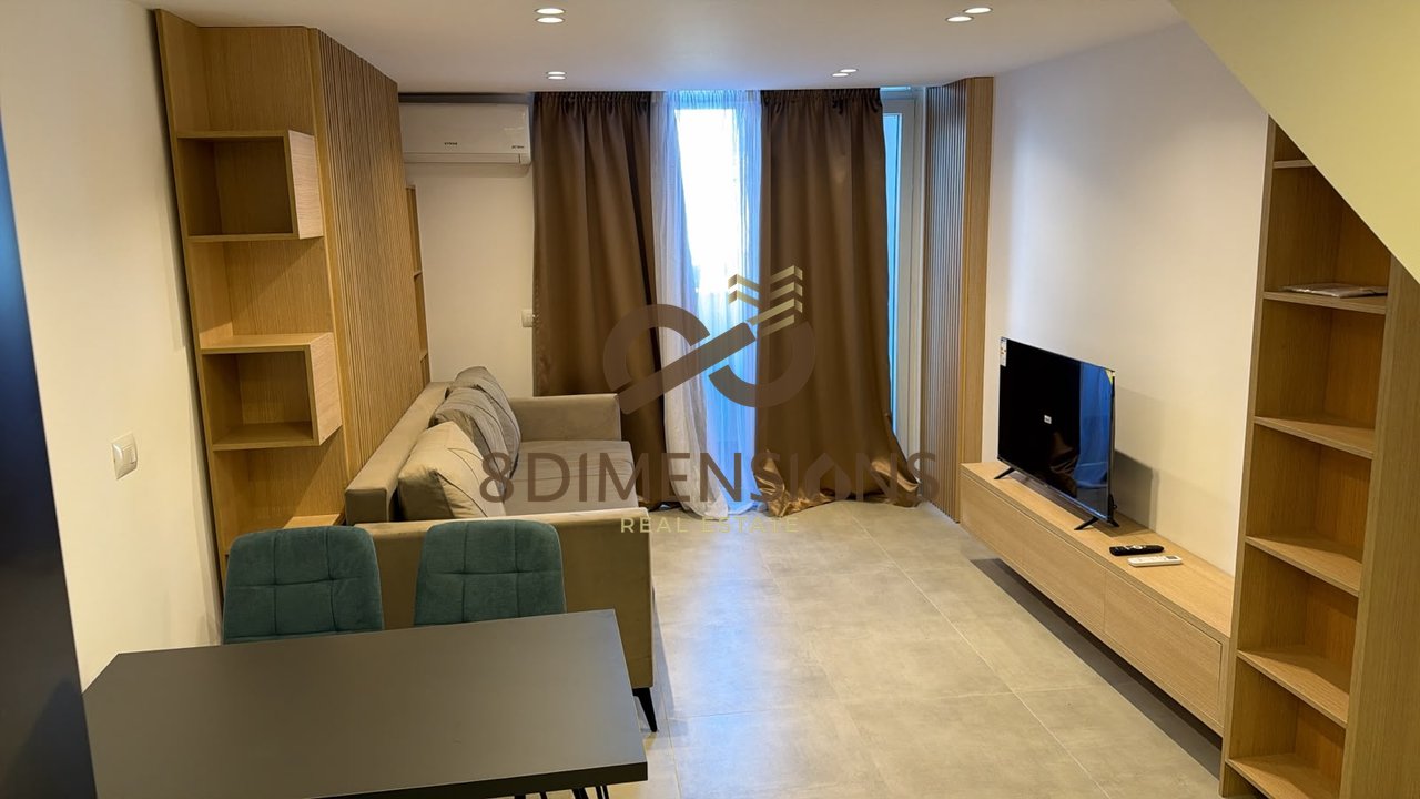 Affittasi Duplex 1+1 presso il Palazzo con Freccia, vicino al complesso Golden Park 3  D8241A-169