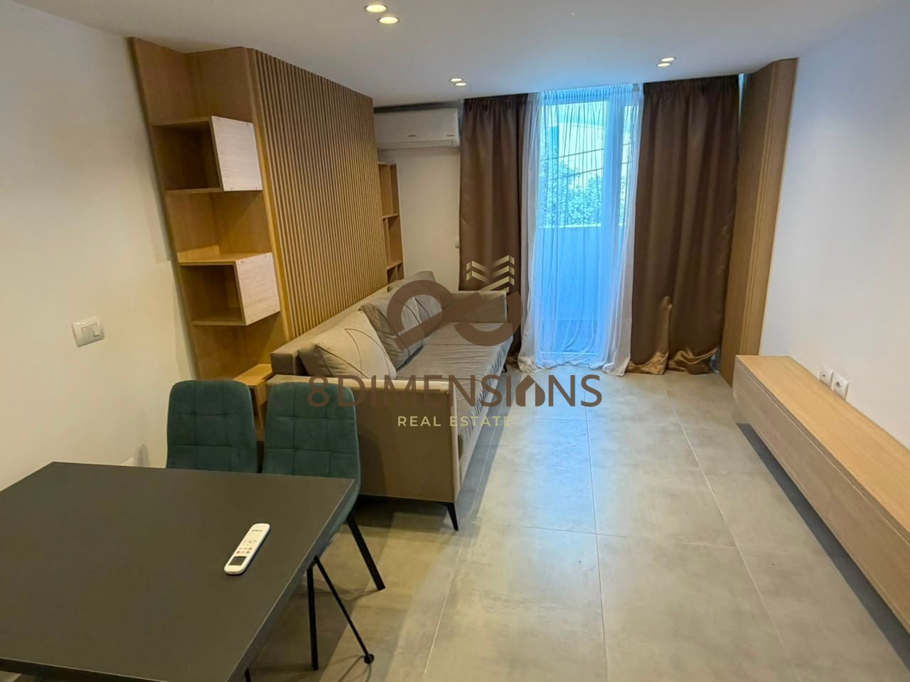 Affittasi Duplex 1+1 presso il Palazzo con Freccia, vicino al complesso Golden Park 3  D8241A-169