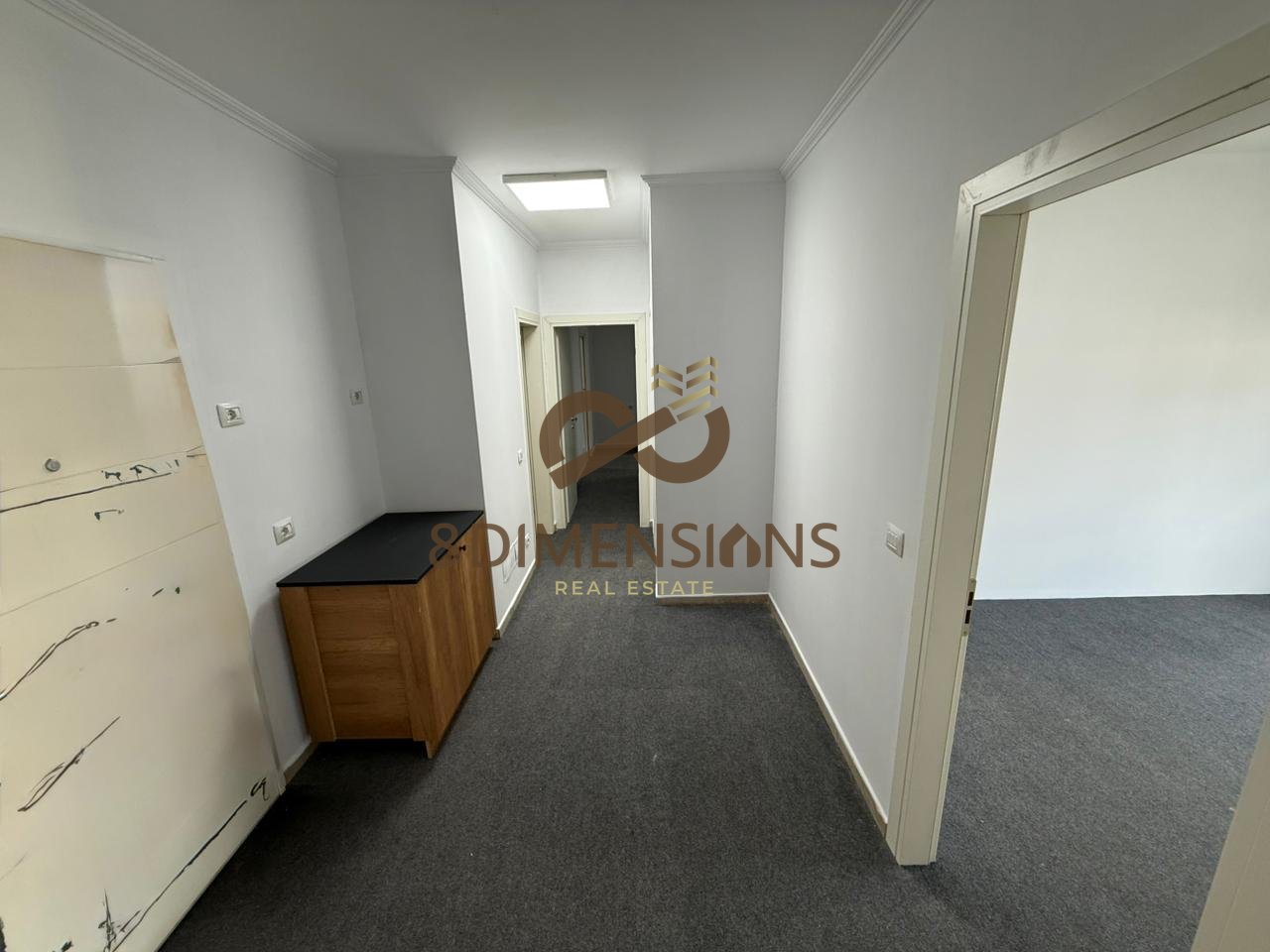 Apartment 3+1+2 for rent at Zogu i Zi, near Ring Center (D8243A-19)