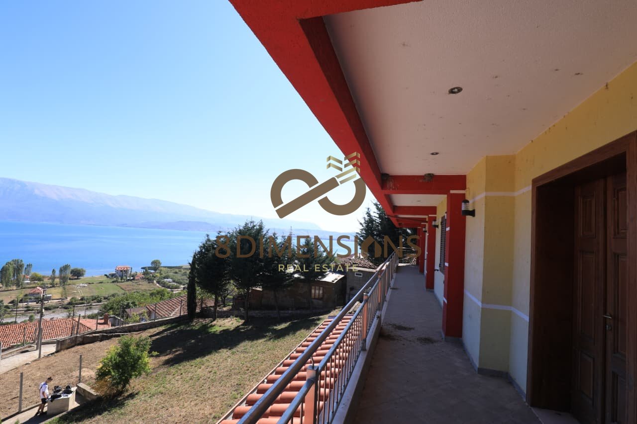OCCASION!!! Hotel 2 floors for sale in Pogradec, near Bar Restaurant Victoria 250,000 EUR D813A-1