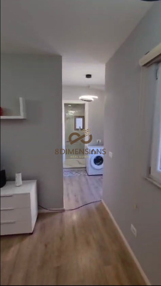 Shitet Apartament 1+1, ne Komunen e Parisit, prane German Computers (D8141A-105)