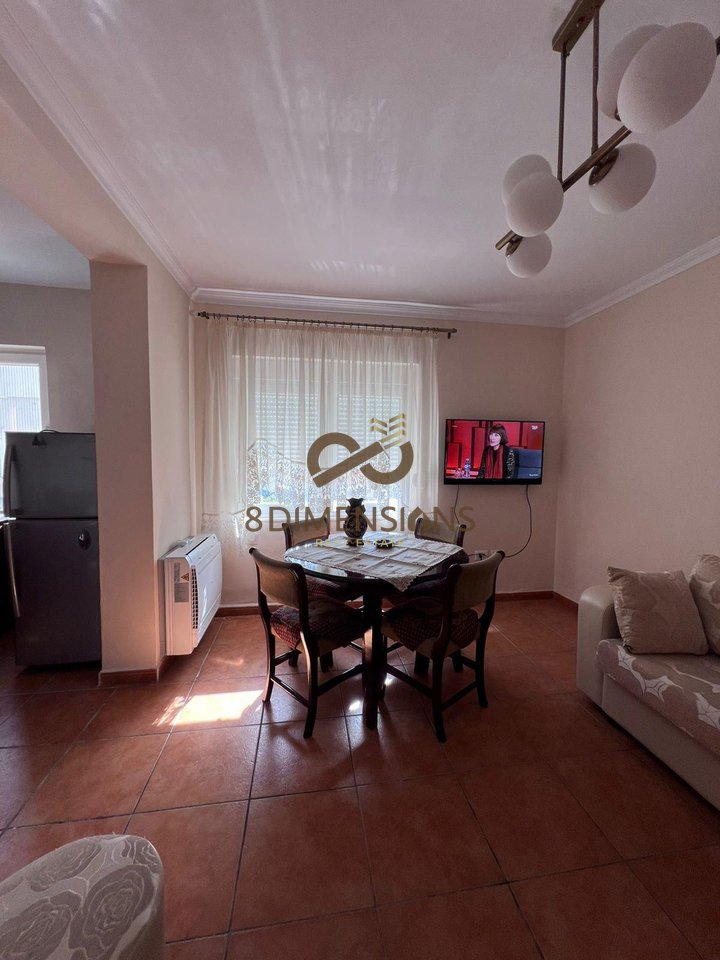 Appartamento 2+1 in affitto in Via Elbasan, vicino all'Ambasciata Americana D8242A-167