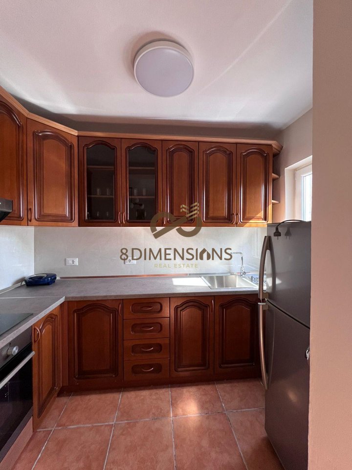 Appartamento 2+1 in affitto in Via Elbasan, vicino all'Ambasciata Americana D8242A-167