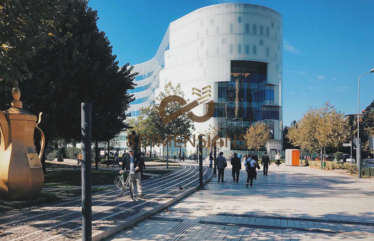 Tipologia di uffici in affitto nel Centro, vicino al Toptani Shopping Center (D8241A-188)
