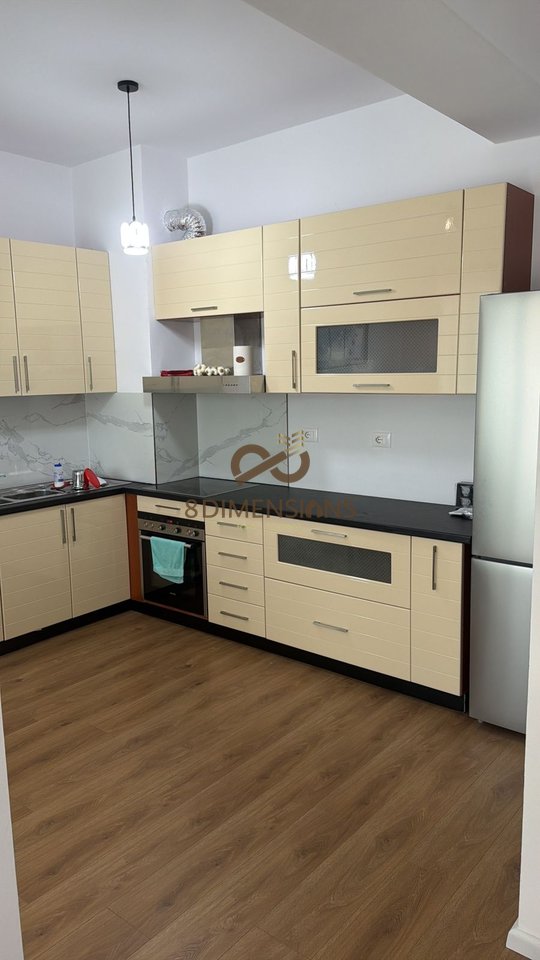 Jepet me qera Apartament 2+1+2 ne Ali Dem, tek Kompleksi Mangalem (D8242A-170)
