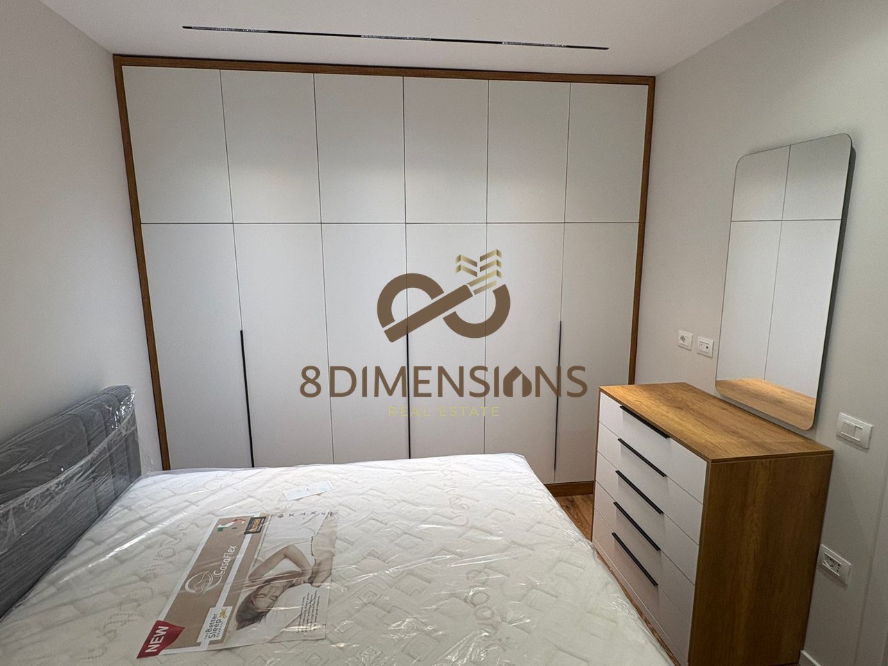Jepet me qera Apartament 1+1 ne Laprake prane kompleksit E88  (D8241A-194)
