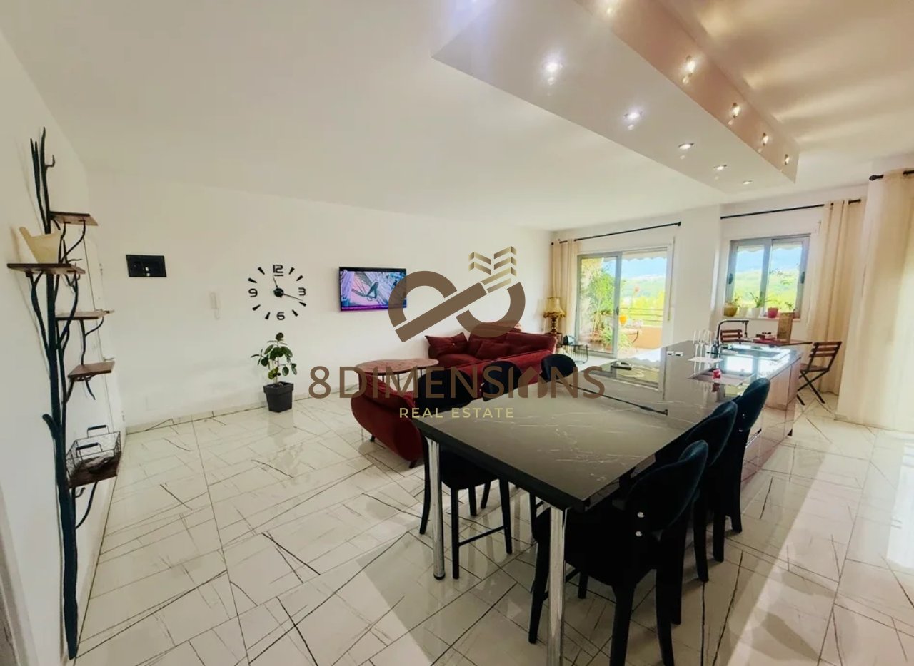 Jepet me qera Apartament 2+1 te Liqeni i Thate (D8242A-174)