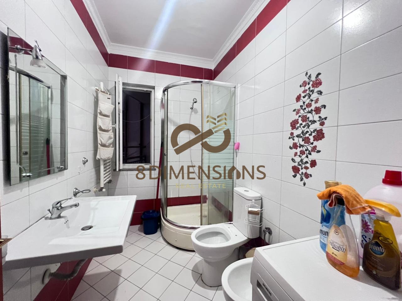 1+1 Apartment for rent on Xhanfize Keko street