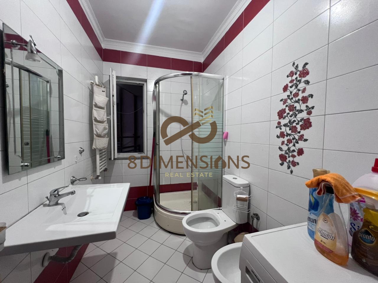 1+1 Apartment for rent on Xhanfize Keko street