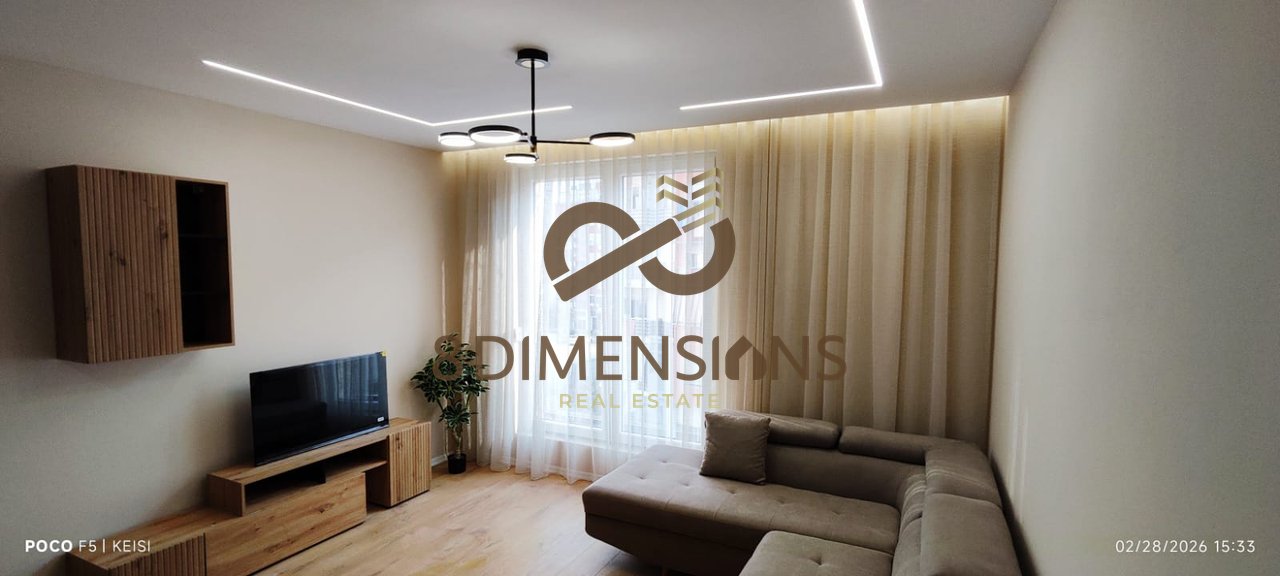 Jepet me qera Apartament  1+1 tek ish stacioni i trenit