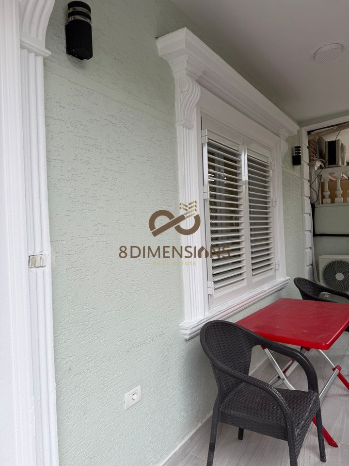 Jepet me qera kati i pare i nje vile luksoze 3 kateshe tek Rruga Gjon Mili- Bulevardi i Ri