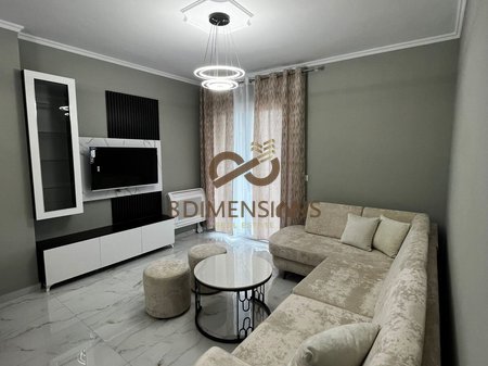 Jepet me qira apartament 1+1 në Astir, në Kompleksin Jolla