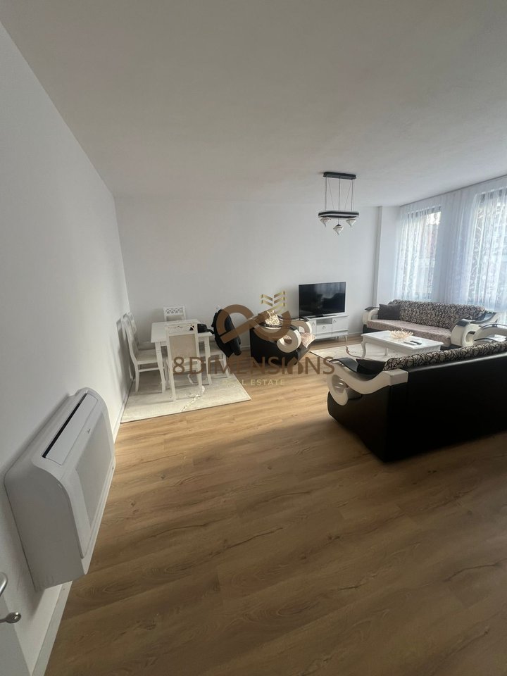 Jepet me qera Apartament 2+1 tek Bulevardi i Ri D8242A-53