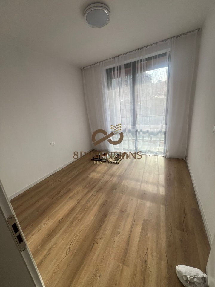 Jepet me qera Apartament 2+1 tek Bulevardi i Ri D8242A-53
