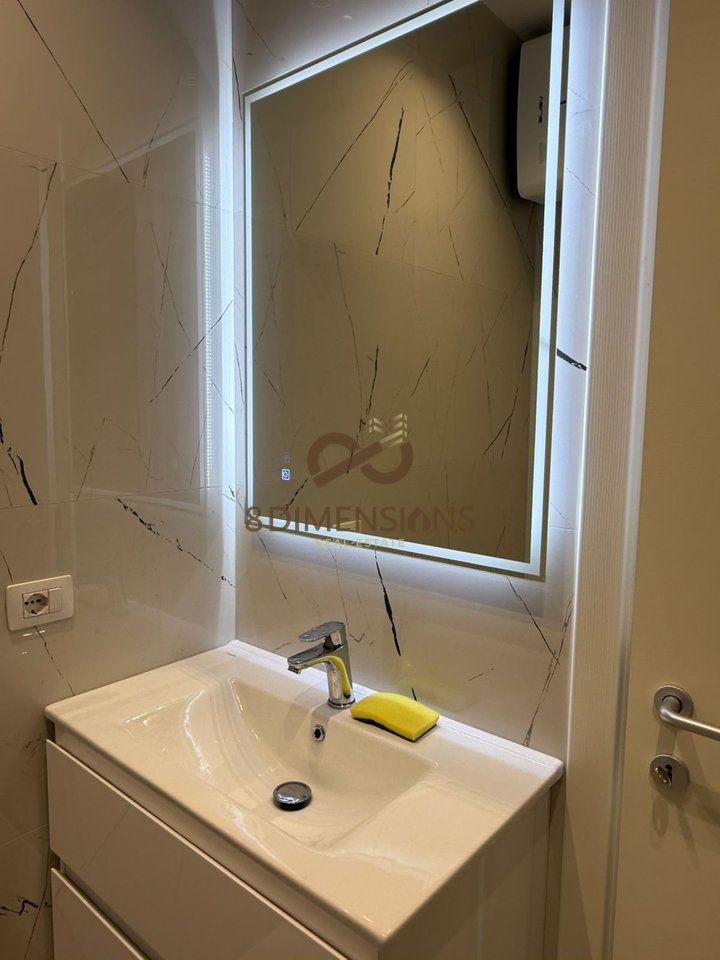 Apartament per qera 2+1, tek fillimi I Bulevardit te Ri (D8242A-58)