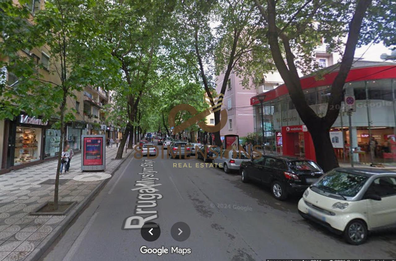 Jepet me Qera Ambjent Zyre tek Myslym Shyri (D828A-20)