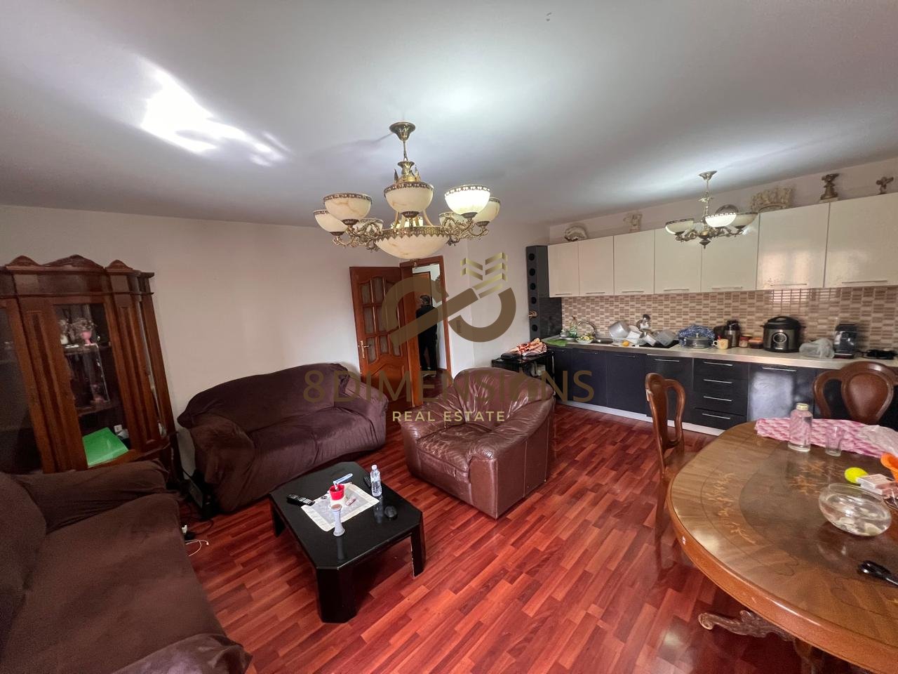 Appartamento 2+1 in affitto in Via Fortuzi, in un edificio esistente