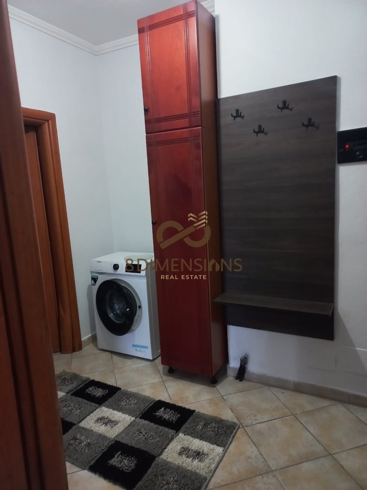 JEPET ME QERA APARTAMENT 1+1 TE RRUGA IRFAN TOMINI (D8241A-59)