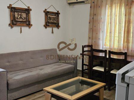 Apatament  1+1 ME QERA ,Tregu Elektrik