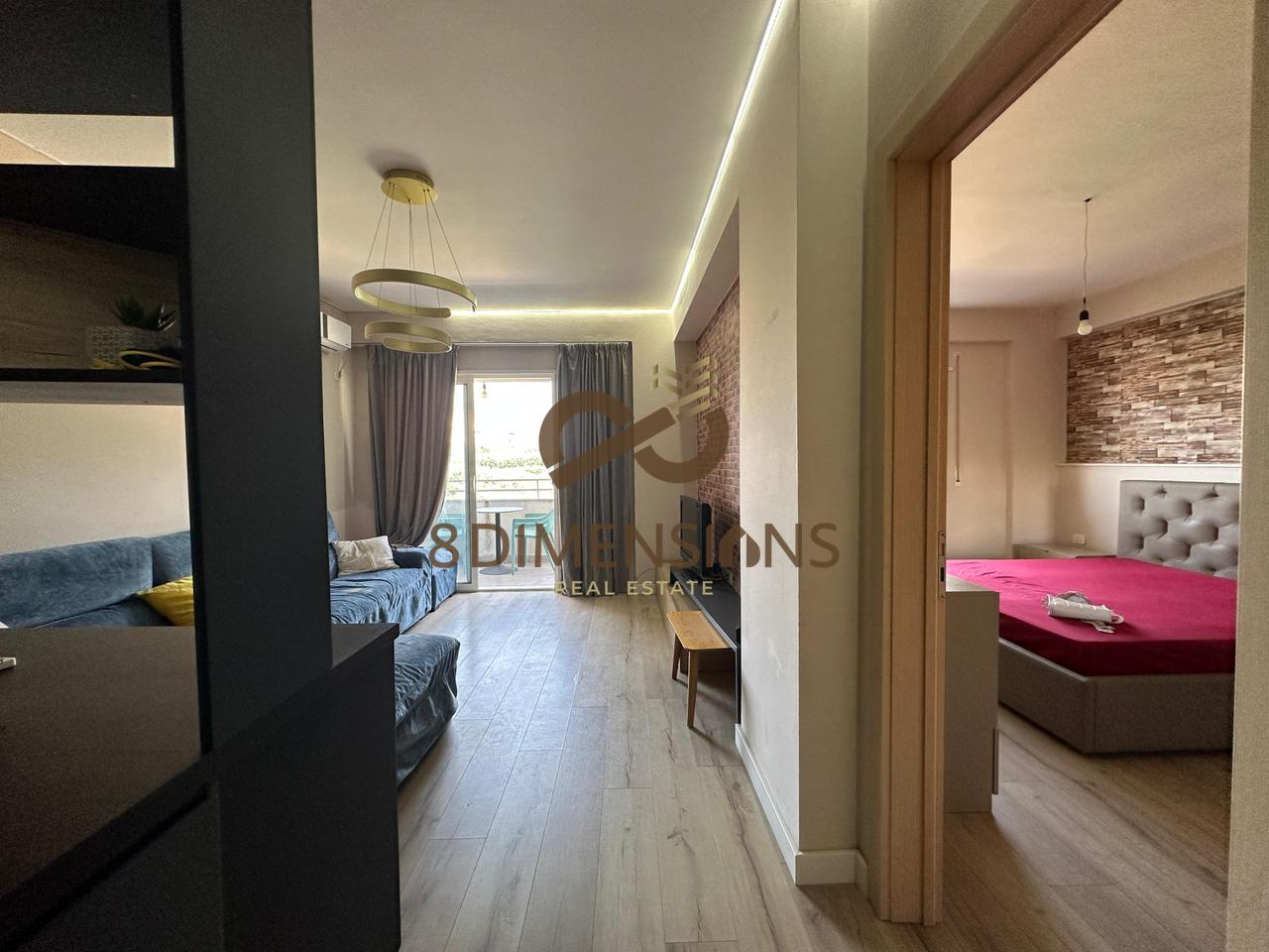 Jepet me qera apartament 2+1+2 Ballkone ne Fresk prane Restorant Qesaraka  (D8242A-70)