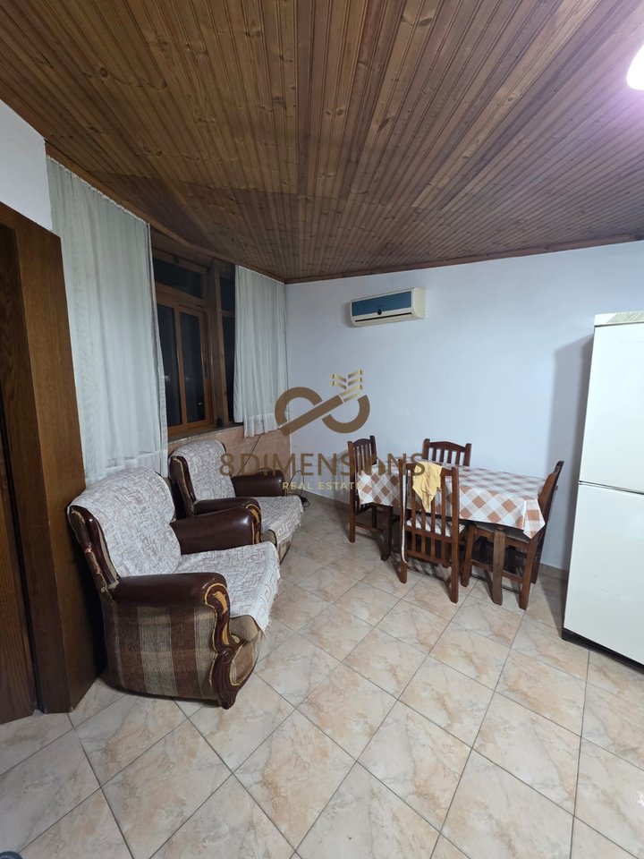 Jepet me qera Apartament 1+1 tek rruga Muzaket- Don Bosko