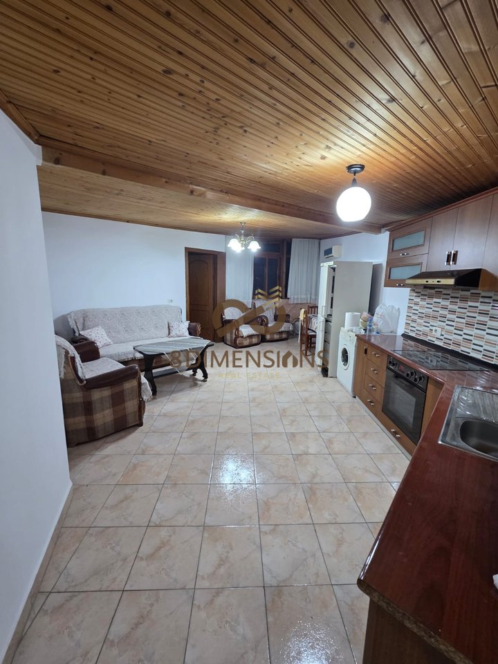 Jepet me qera Apartament 1+1 tek rruga Muzaket- Don Bosko