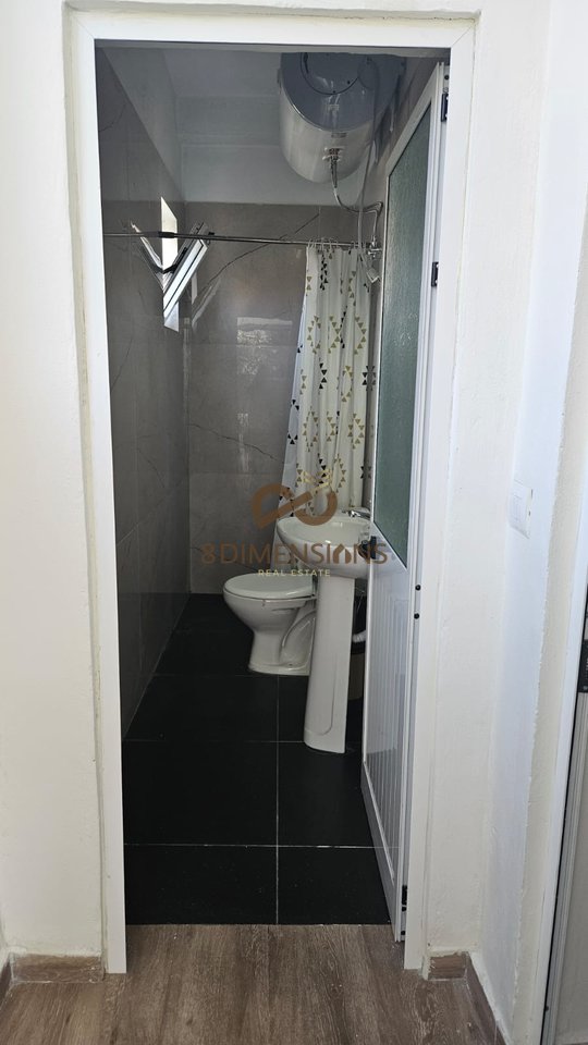 Apatament  1+1 ME QERA ,Tregu Elektrik