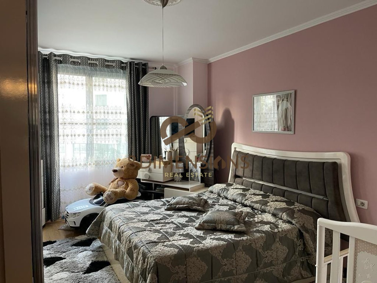 2+1 apartment for sale with a mortgage on Besim Alla Street, Yzberisht.