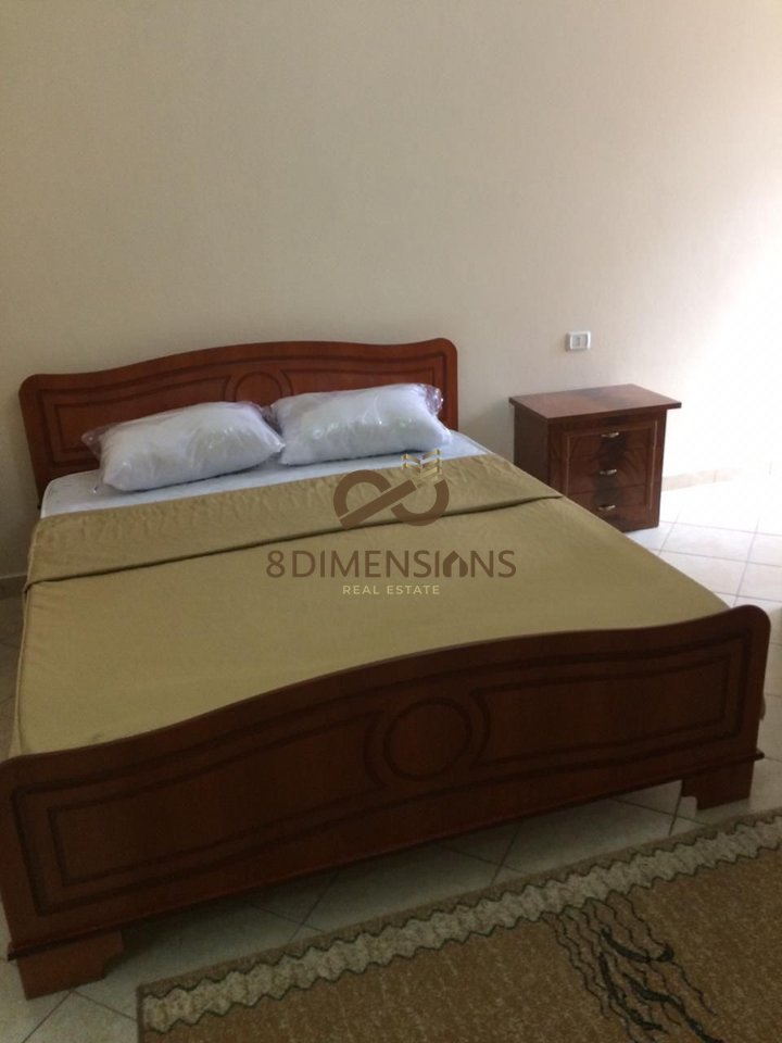 Jepet me qera apartament 3+1+2 tualete +2 ballkone tek Kompleksi PANORAMA (D8243A-7)