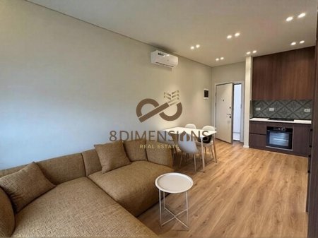 APARTAMENT 1+1 ME QERA NE ALI DEM