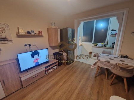 Apartament 1+1 ne shitje ne Rrugen Mine Peza, I Rikonstruktuar Totalisht (ID D8141Z-9)