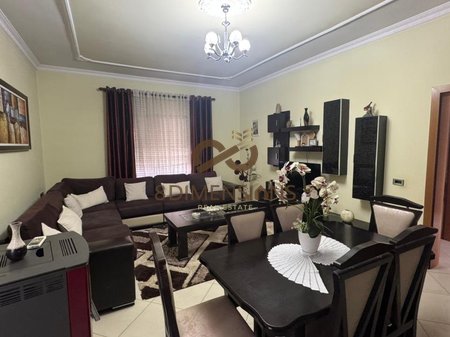 Apartament me qera 2+1 afer me Fiori di Bosco (D8242A-56)