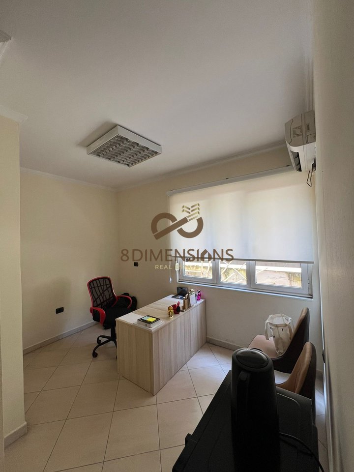 Office for rent in the Blloku area (D828A-23)