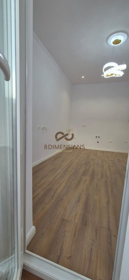 Shitet Apartament 2+1 me hipoteke ne Rrugen Bardhyl (D8142Z-6)