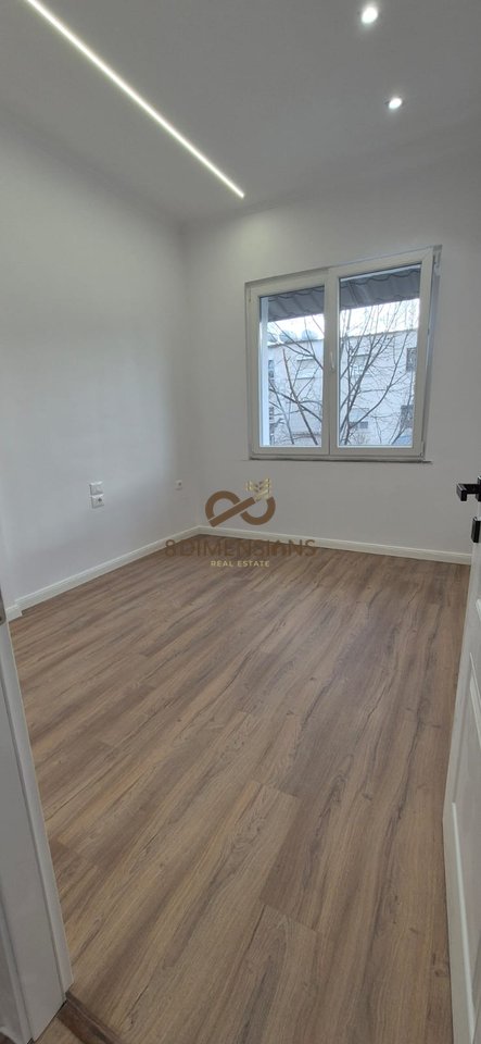 Shitet Apartament 2+1 me hipoteke ne Rrugen Bardhyl (D8142Z-6)
