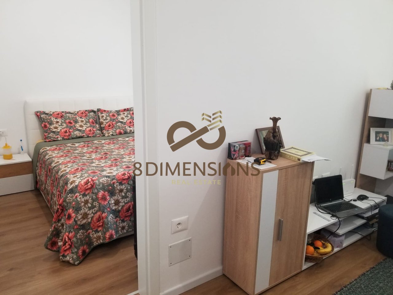 APARTAMENT 1+1 ME QERA NE ALI DEM TEK KOMPLEKSI KADIU ( D8241A-70 )