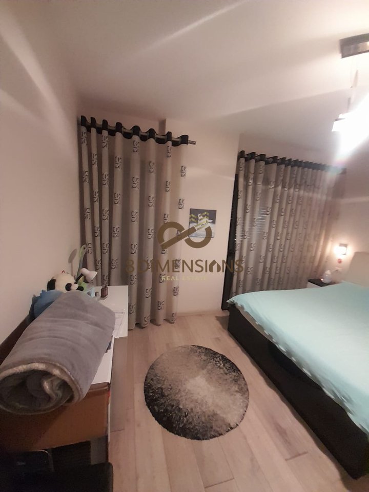 Jepet me qera Apartament 1+1 prane Casa Italia  (D8241A-72)