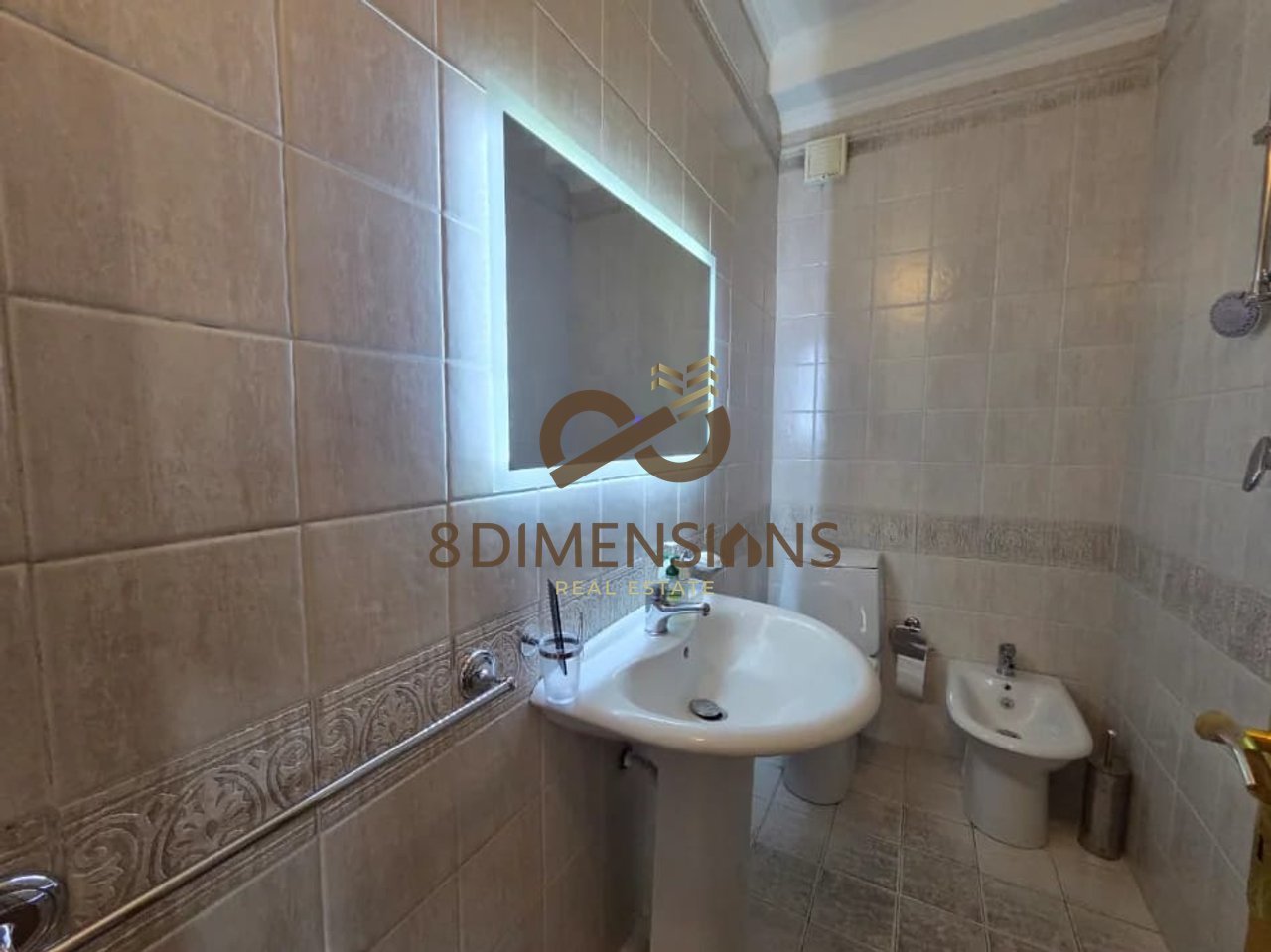 Appartamento 3+1+2 bagni+2 balconi vicino al Supermercato Baronesha a Bllok